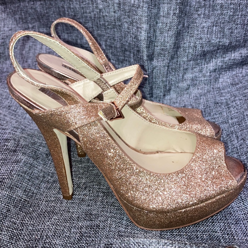 Lightly Worn Gold Glitter Platforms Gem